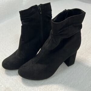 Bonnibel black faux suede inside zip high heel ankle boots size 10